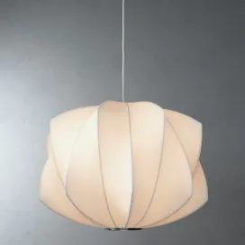 Criss cross propeller bubble lamp